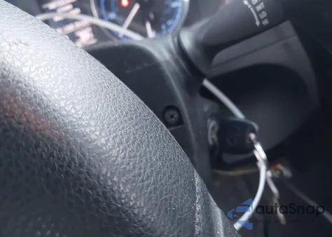 2017 Toyota Corolla L z USA, uszkodzony, nr VIN 2T1BURHE1HC786121